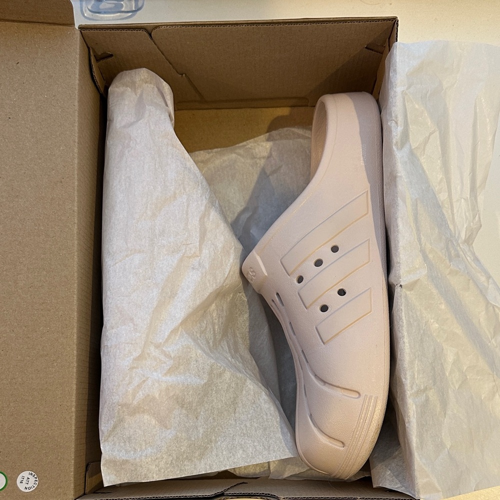 Adidas Adilette Clogs Pink women’s size 10 - Picture 8 of 8